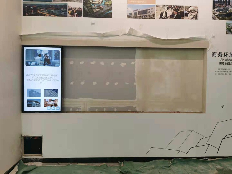 互動(dòng)滑軌電視入駐浙江寧波慈溪市民廣場