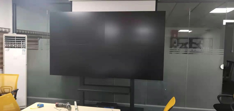 華南農(nóng)業(yè)大學省鋼鐵研究所55寸液晶拼接屏2X2單元拼接